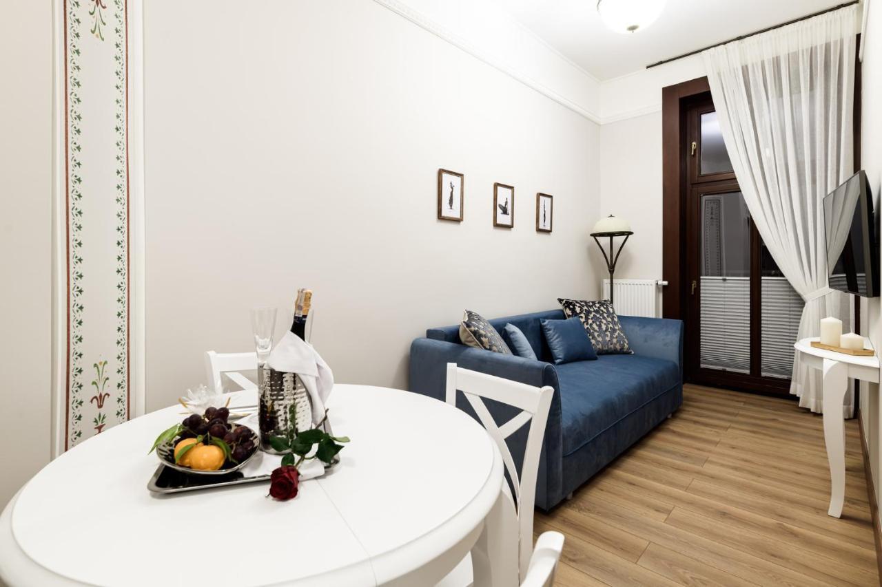 Arianska 16 By Nearto Pl Apartahotel *