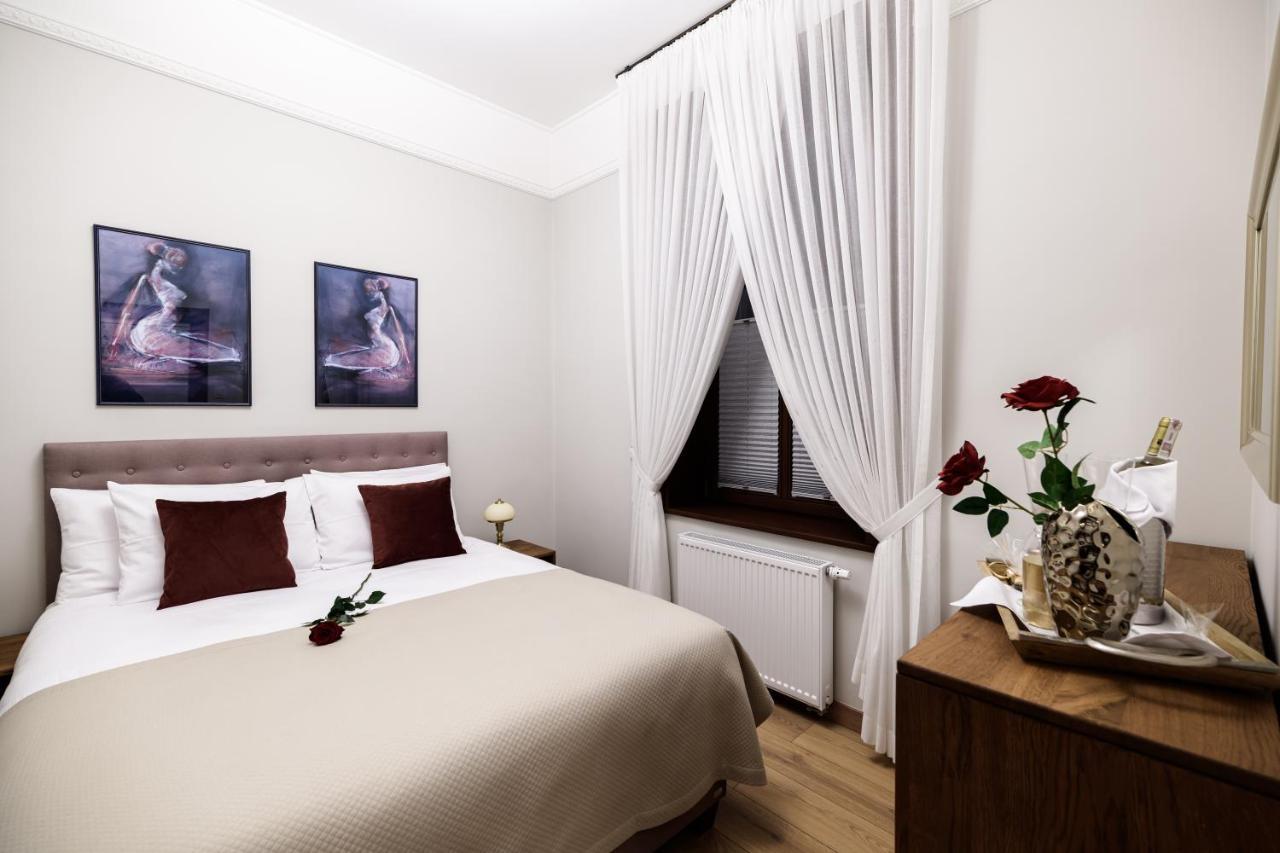 Apartahotel Arianska 16 By Nearto Pl Cracovia