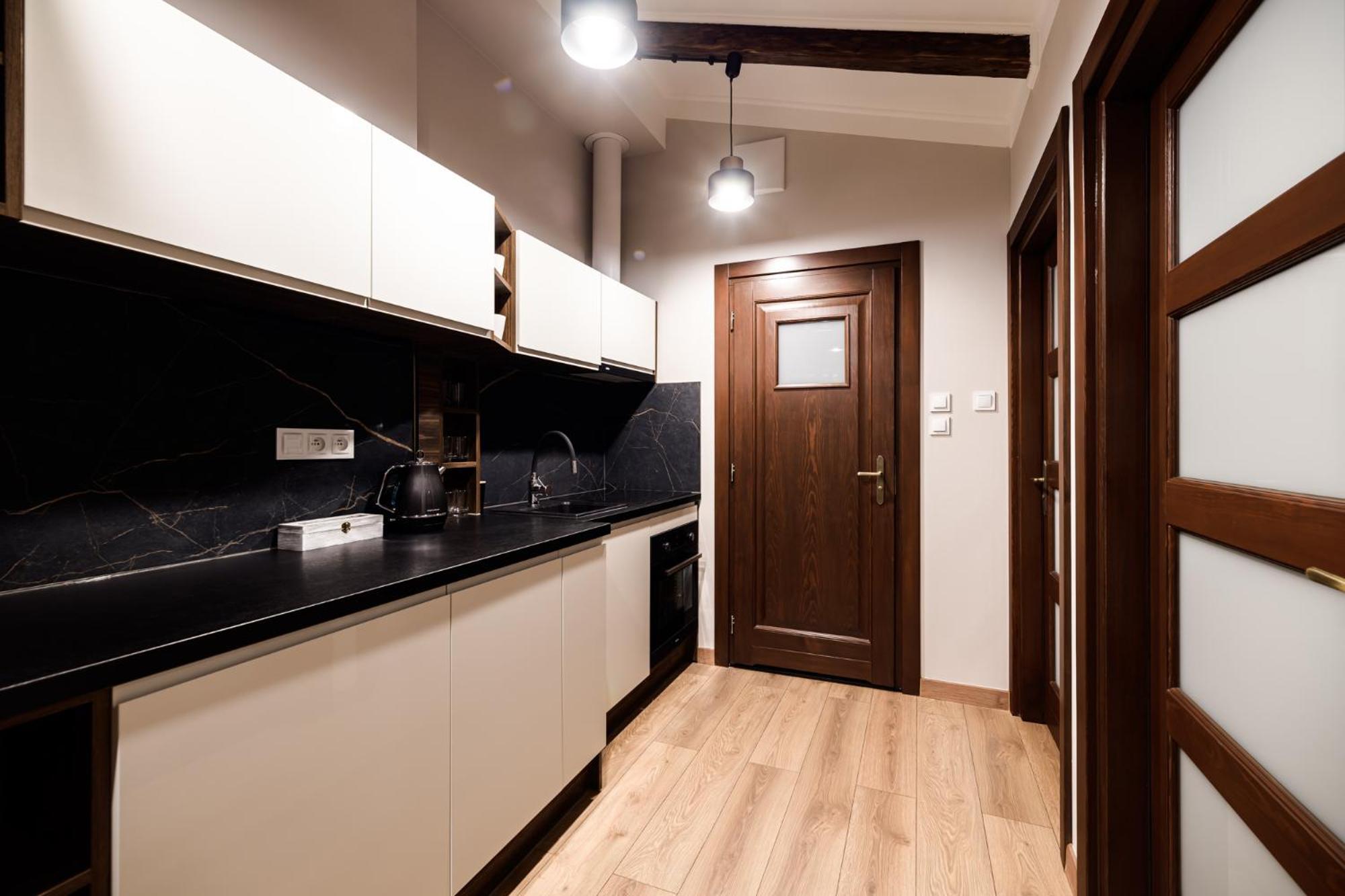Apartahotel Arianska 16 By Nearto Pl